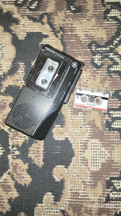 Диктофон кассетный раритет
