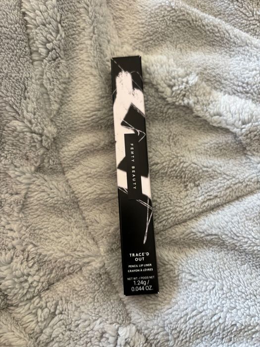 Creion buze - Fenty Beauty Trace’d Out