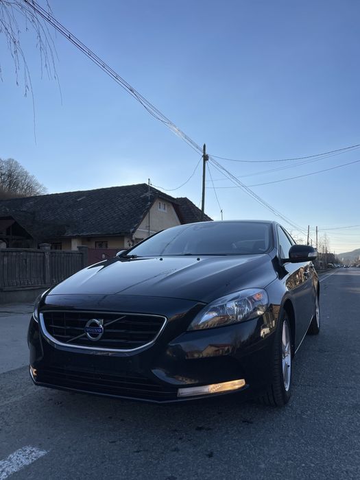 Volvo V40 D2 2.0 diesel 120 cp 2015