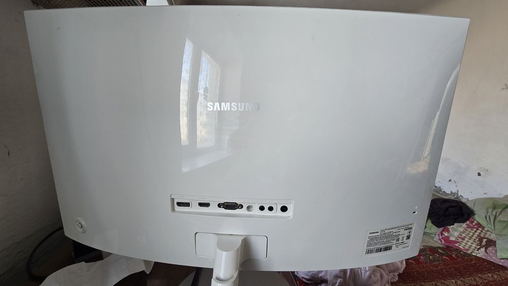 Монитор Samsung C27F591FDI, 27 дюймов экран
