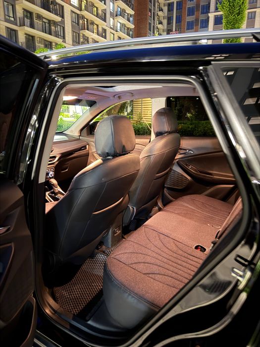 Chevrolet Tracker 2023 — 8