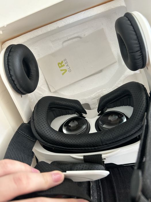 Продам VR очки .