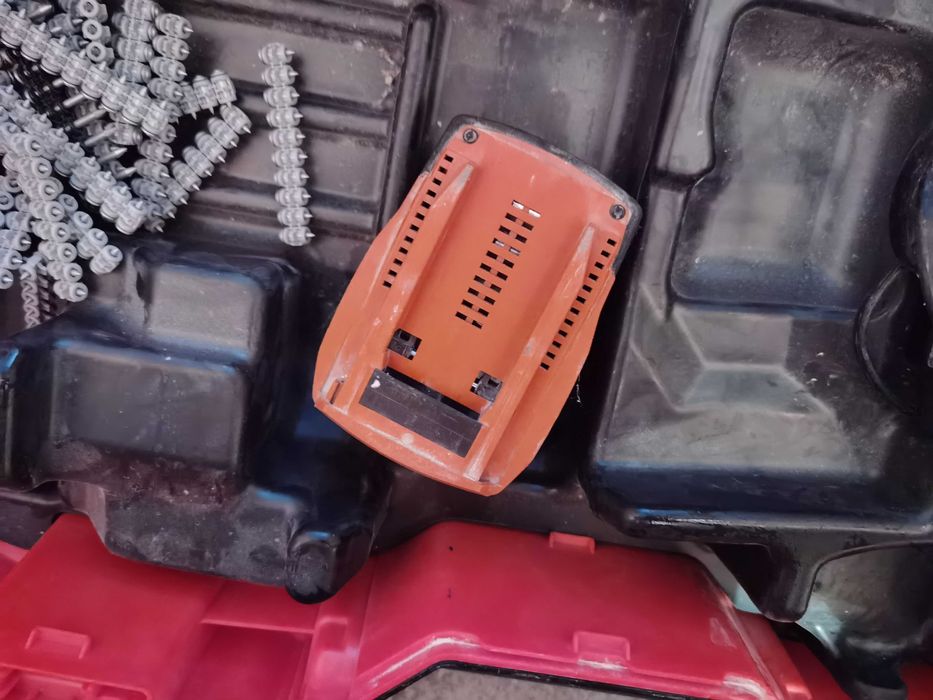 HILTI Безкабелен пистолет BX 3-L-22 за пирони за бетон