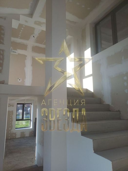 Чисто нова двуетажна къща за продажба – с. Манолско Конаре