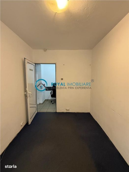 Royal Imobiliare - Vanzare Apartament zona Democratiei