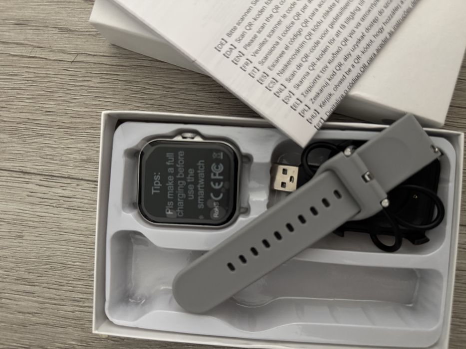 Смарт часовник нов