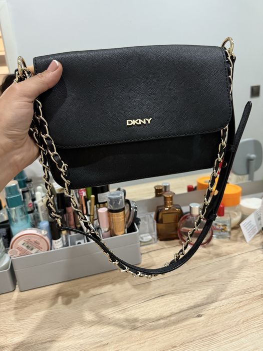 Нова чанта Dkny естествена кожа