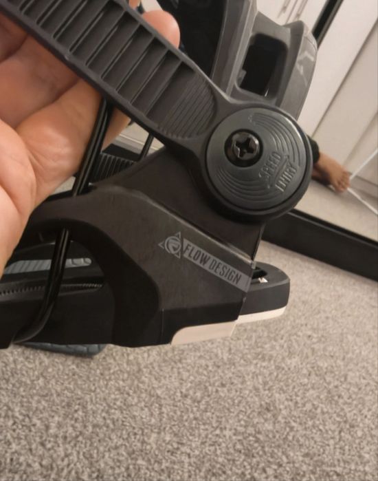 Legaturi Nidecker flow snowboard