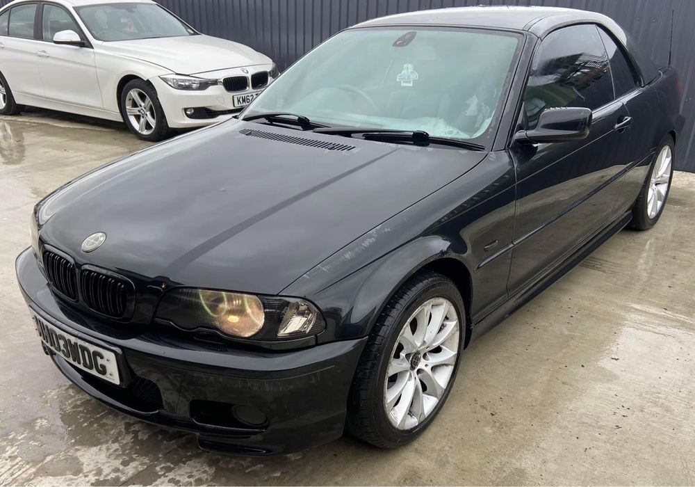 Dezmembrez BMW 330ci manual E46 M-Tech 2,Hardtop,Navigatie,Stopuri led