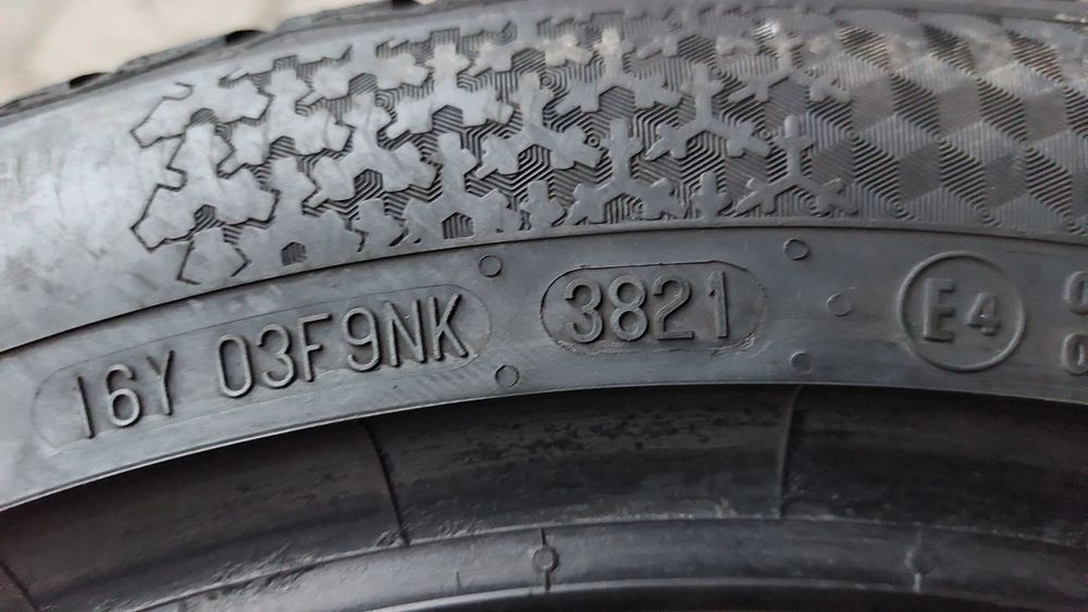 Зимни гуми 225/45/17 Continental WinterContact 2 броя