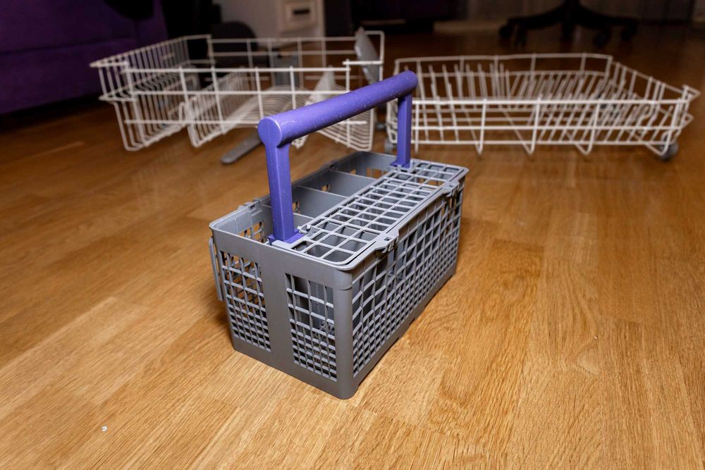 Cos superior/tacamuri/sita masina de spalat vase BEKO 15212