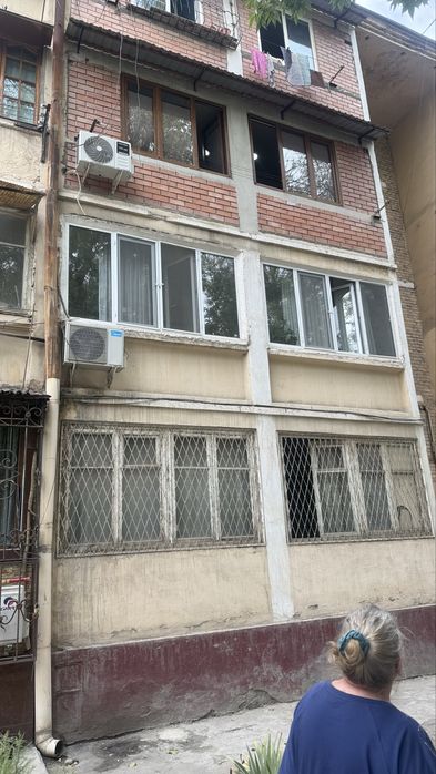 Продается 2х комнатнач квартира