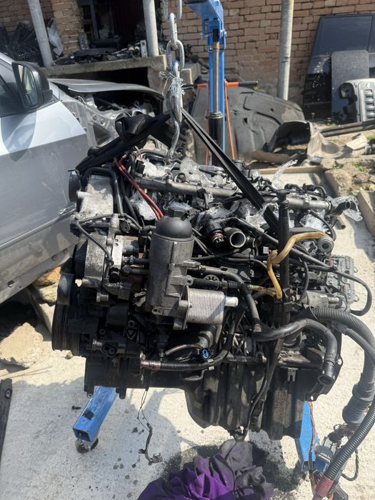 Двигател 3.5 286 НА ЧАСТИ!