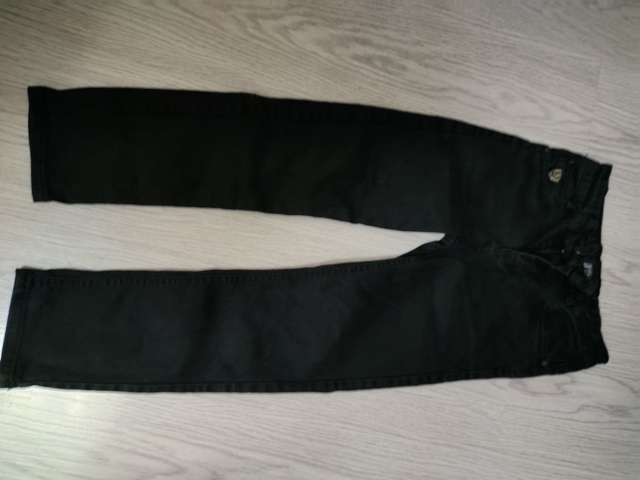 Продам детскую форму, вещи