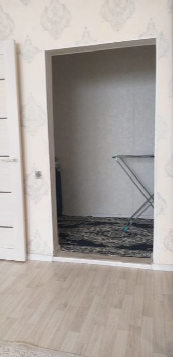 Продам 1 ком квартиру 28а мкр 10 д