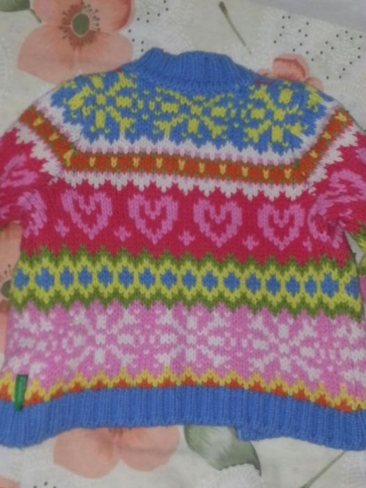 Дебела жилетка бенетон