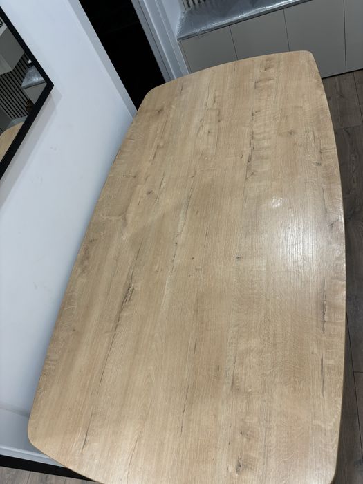 Стол из дерева на 8 персон