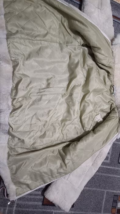 Шуба мутоновая на 7-10 лет