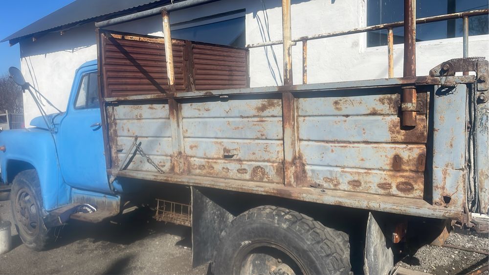 Продам газ 52 самосвал