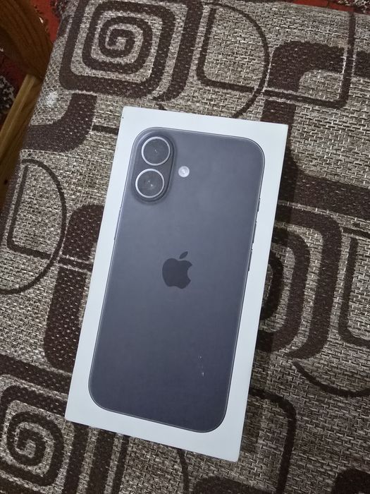 Iphone 17 256gb новый подарили вчера гарантия 1 месяц есть