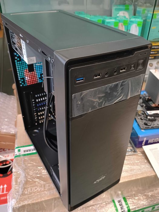Кутия за компютър Spire Supreme 1534 с 500W захранване