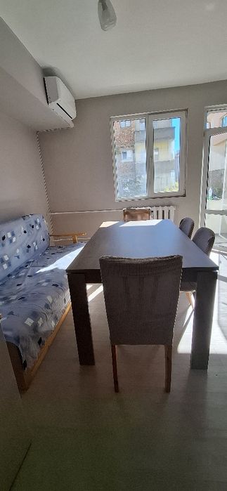 Дава се под наем Многостаен апартамент в Пловдив, Младежки Хълм - 200 кв.м за 816 € - Снимка #3