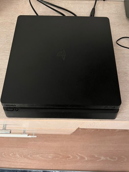Ps4 slim продам или обмен