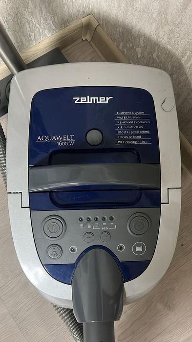 Продам моющий пылесос Zilmer