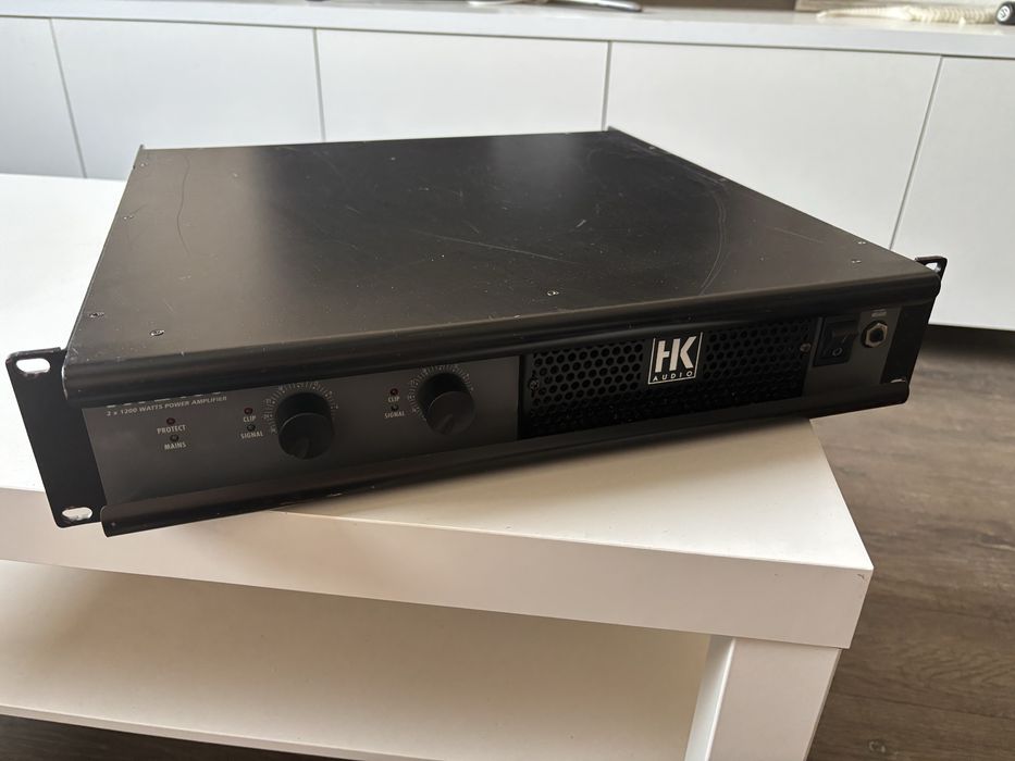Рэковый усилител HK audio vx2400