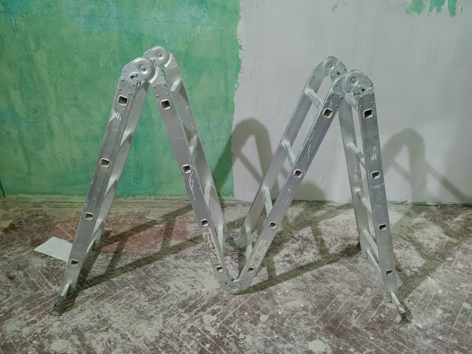 Многофункционална алуминиева стълба