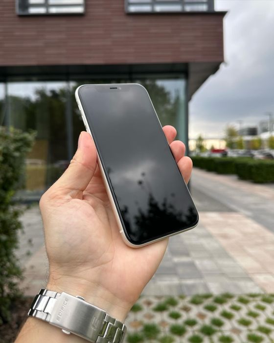 iPhone 11 128гб