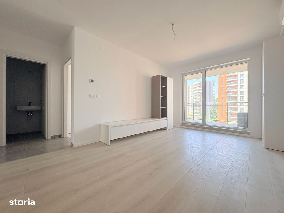 2 camere, partial mobilat si utilat, cu parcare, in complexul Denya