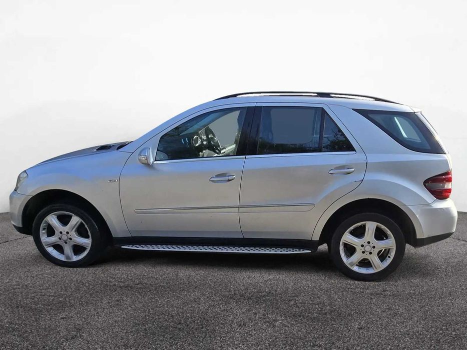 Dezmembrari dezmembrez Mercedes Ml 320 3.0 cdi V6 cod motor OM642940