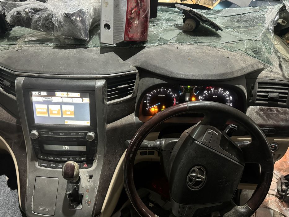 Альфард 2.4 2wd 20й кузов