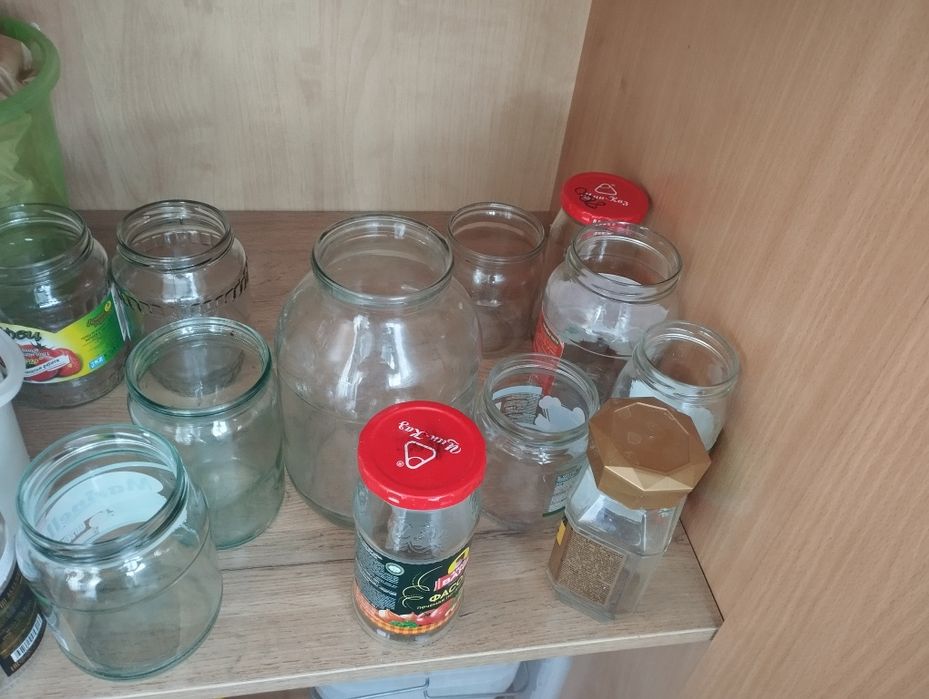 Банкалар сатылады 0.5. 0.75.  1 л және 2 л