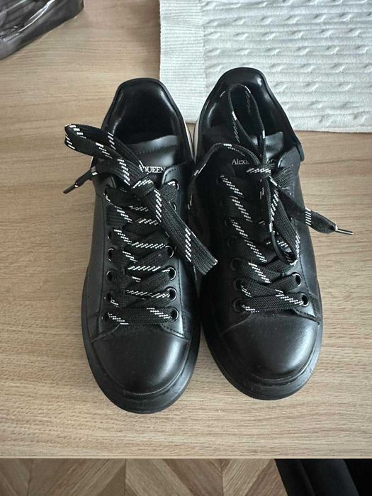 Alexander McQUEEN 37