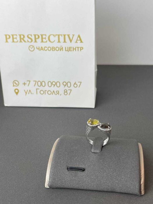 Золотое кольцо, цитрин, раухтопаз 16 размер