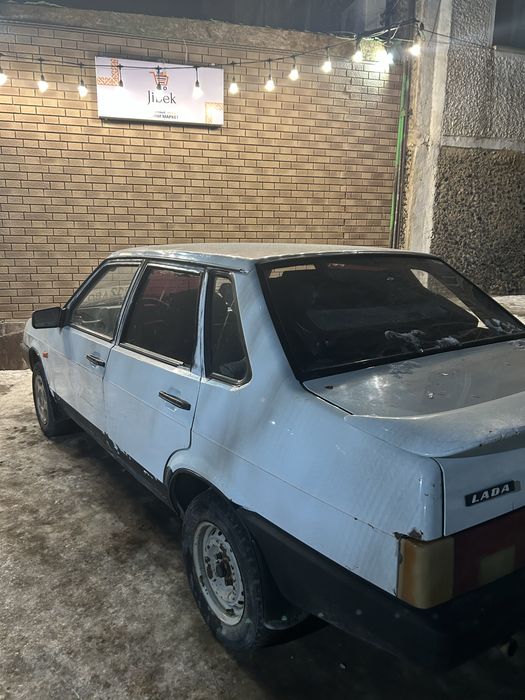 Продам ваз 21099