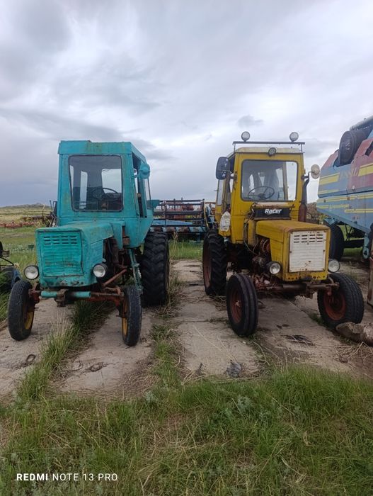 Трактор т 25            .