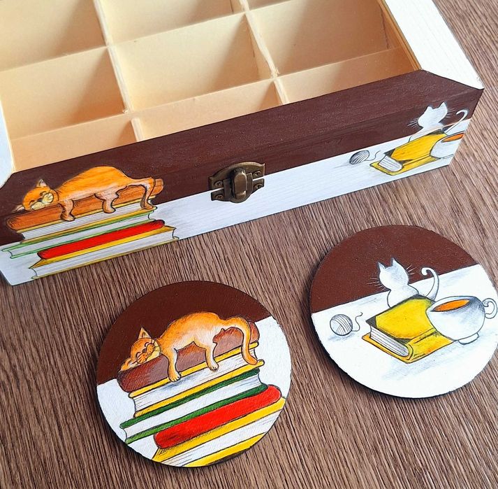 Ръчно рисувана дървена кутия за чай с очарователен мотив на котка