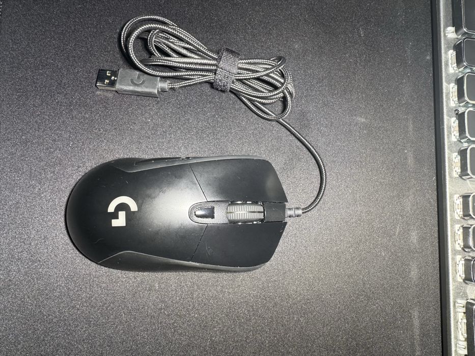 Игровая мышь Logitech