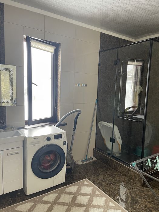 Үй 120 квадрат 8 соток жерімен қоршалған