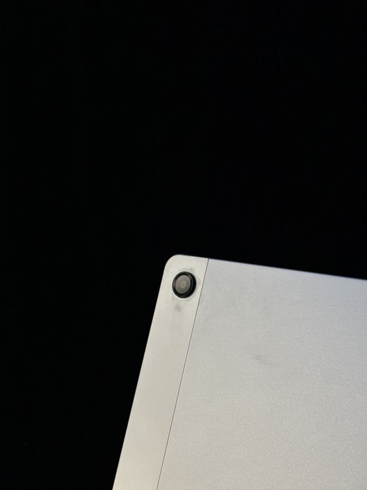 Samsung планшет Tab 9+