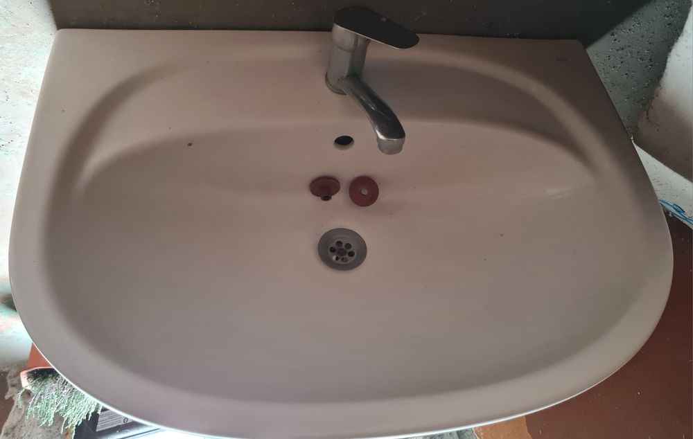 Порцеланова мивка и моноблок