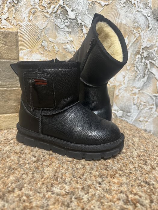 Угги для мальчика 30 р