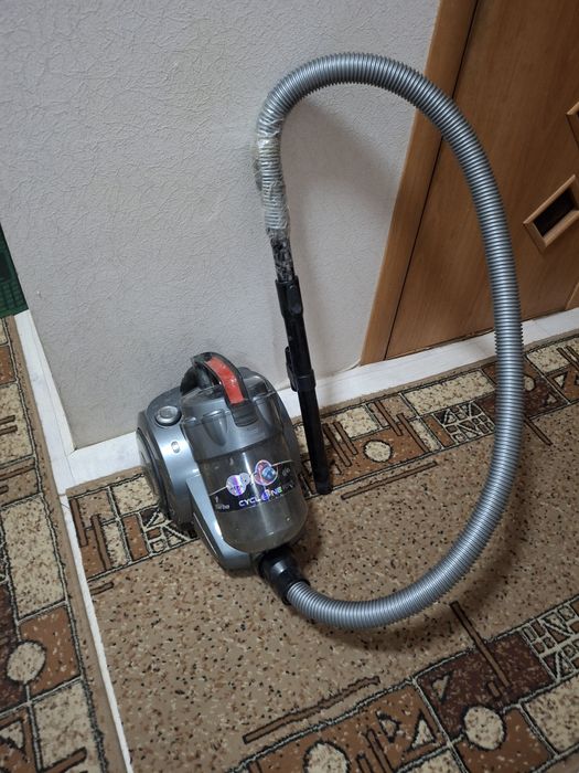 Пылесос Artel 2000w
