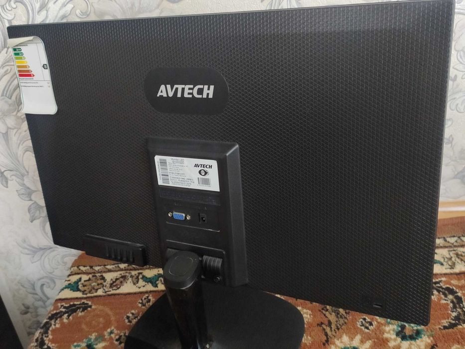 МОНИТОР AV TECH 20 Дюйма, состояние Идеальное