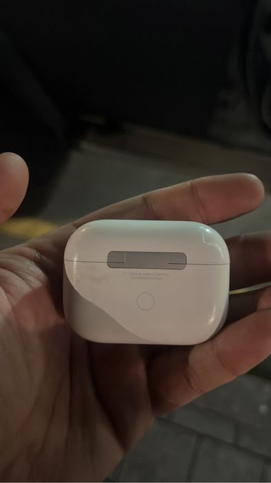 Кейс на airpods pro 1/2 оригинал