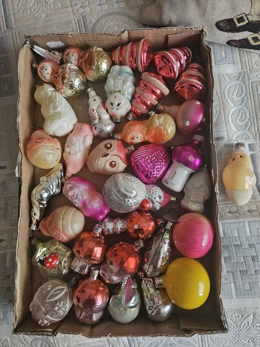 Ёлочные игрушки-стекло