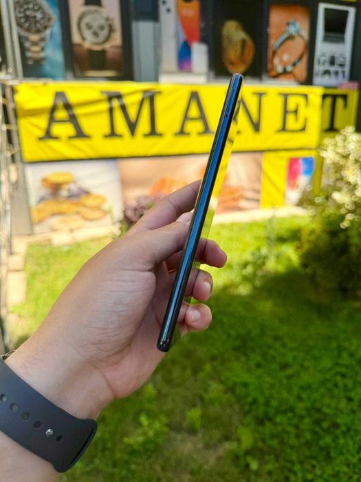 Samsung Galaxy A71 / 128GB / 6GB RAM
